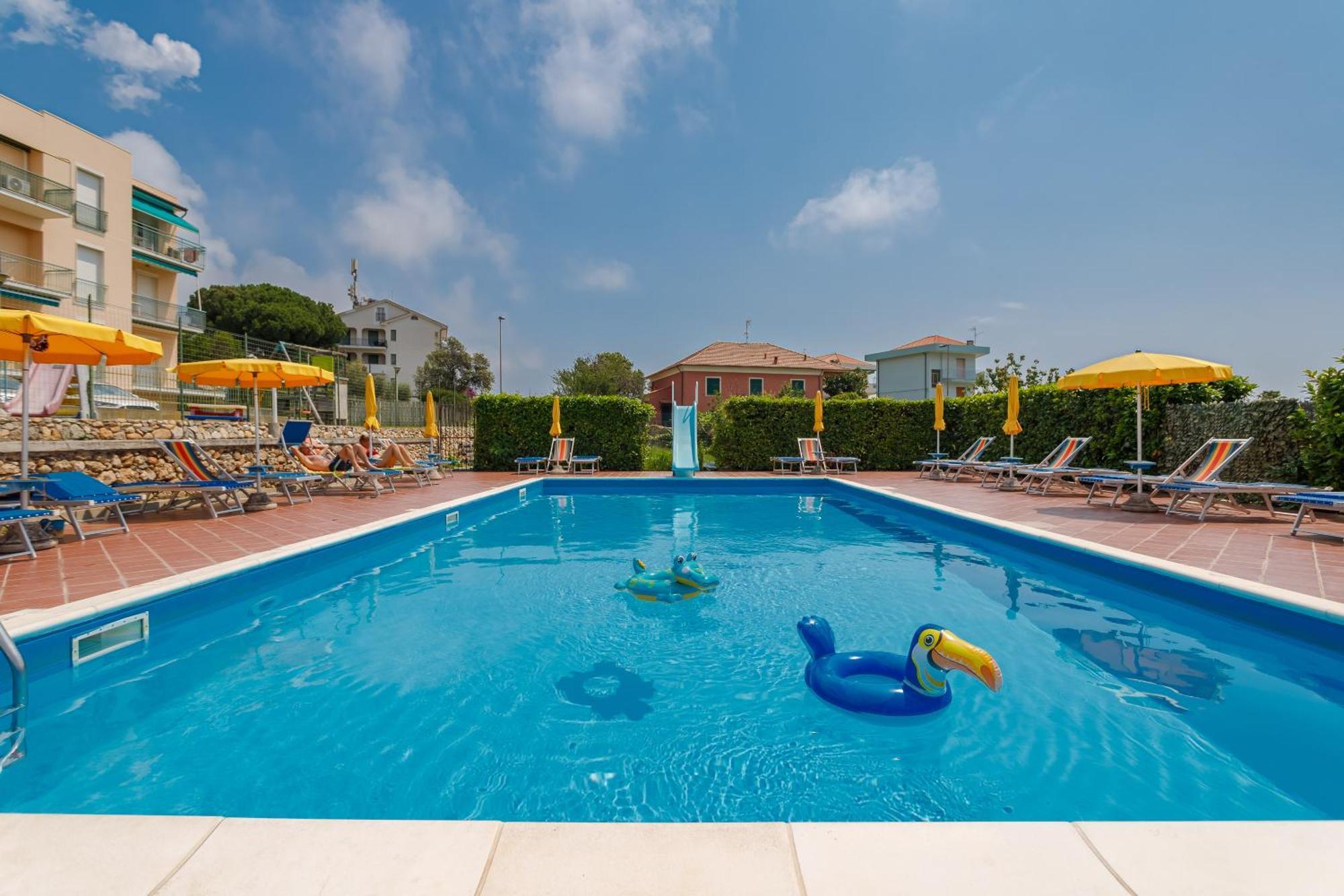 פייטרה ליגורה Residence Mizar מראה חיצוני תמונה